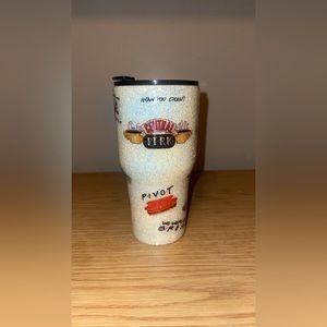 NWT NOT USED “Central Perk” TV Show Friends Tumbler